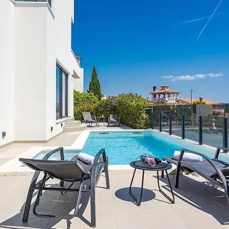 Val Di Bora - Moderne 4 Sterne Ferienvilla Mit Pool, Meerblick, Grill Villa Ližnjan