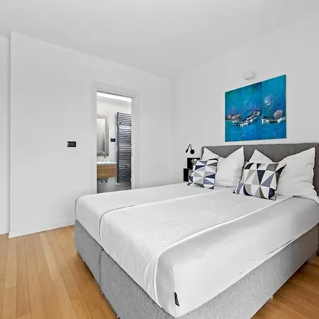 Vila Val Di Bora - Moderne 4 Sterne Ferienvilla Mit Pool, Meerblick, Grill Liznjan